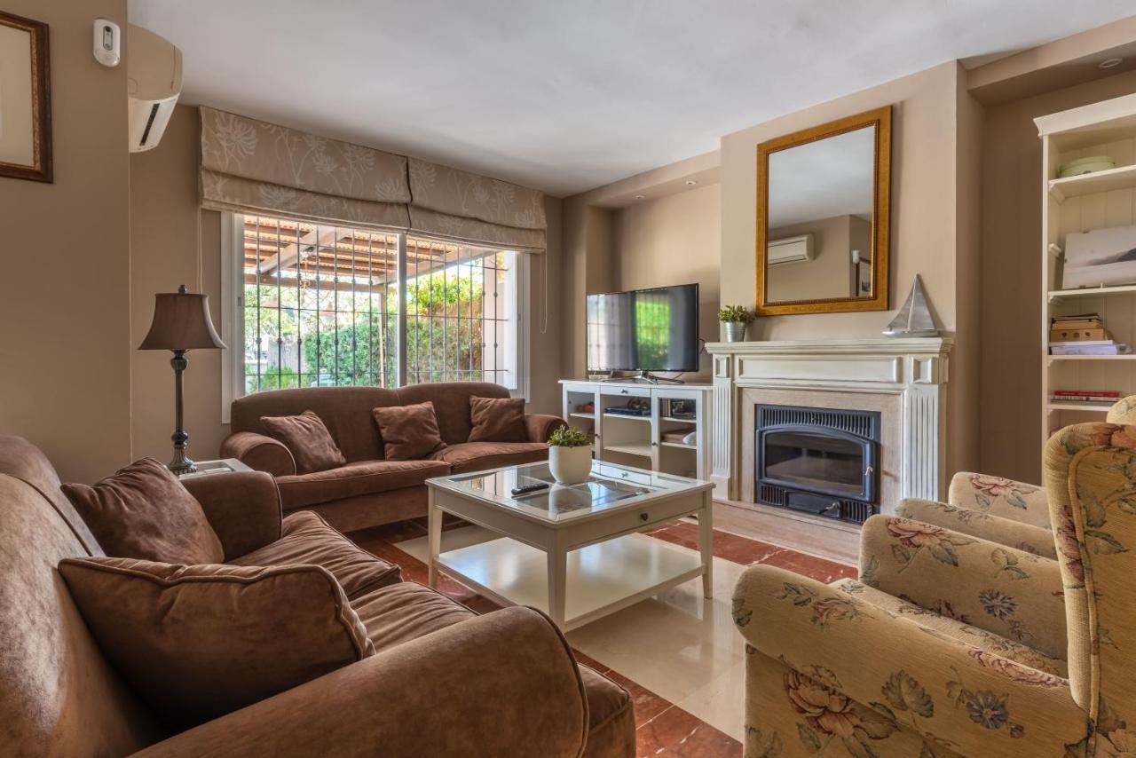 Chalet Cortijo Blanco I Marbella Eksteriør billede